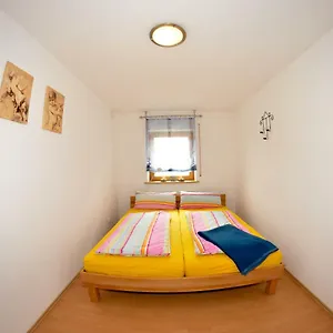  Appartement Ferienwohnung Stettfeld